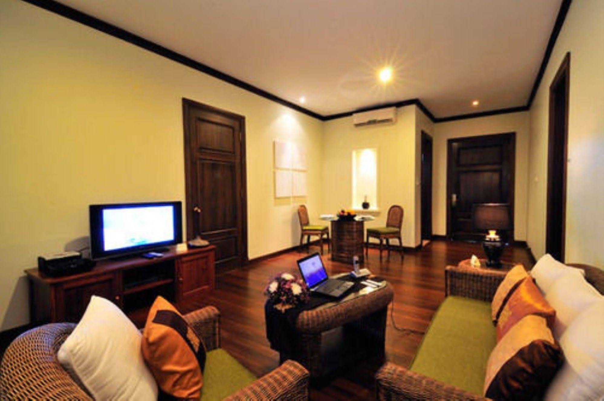 The Hotel Amara Nay Pyi Taw Naypyidaw Dış mekan fotoğraf
