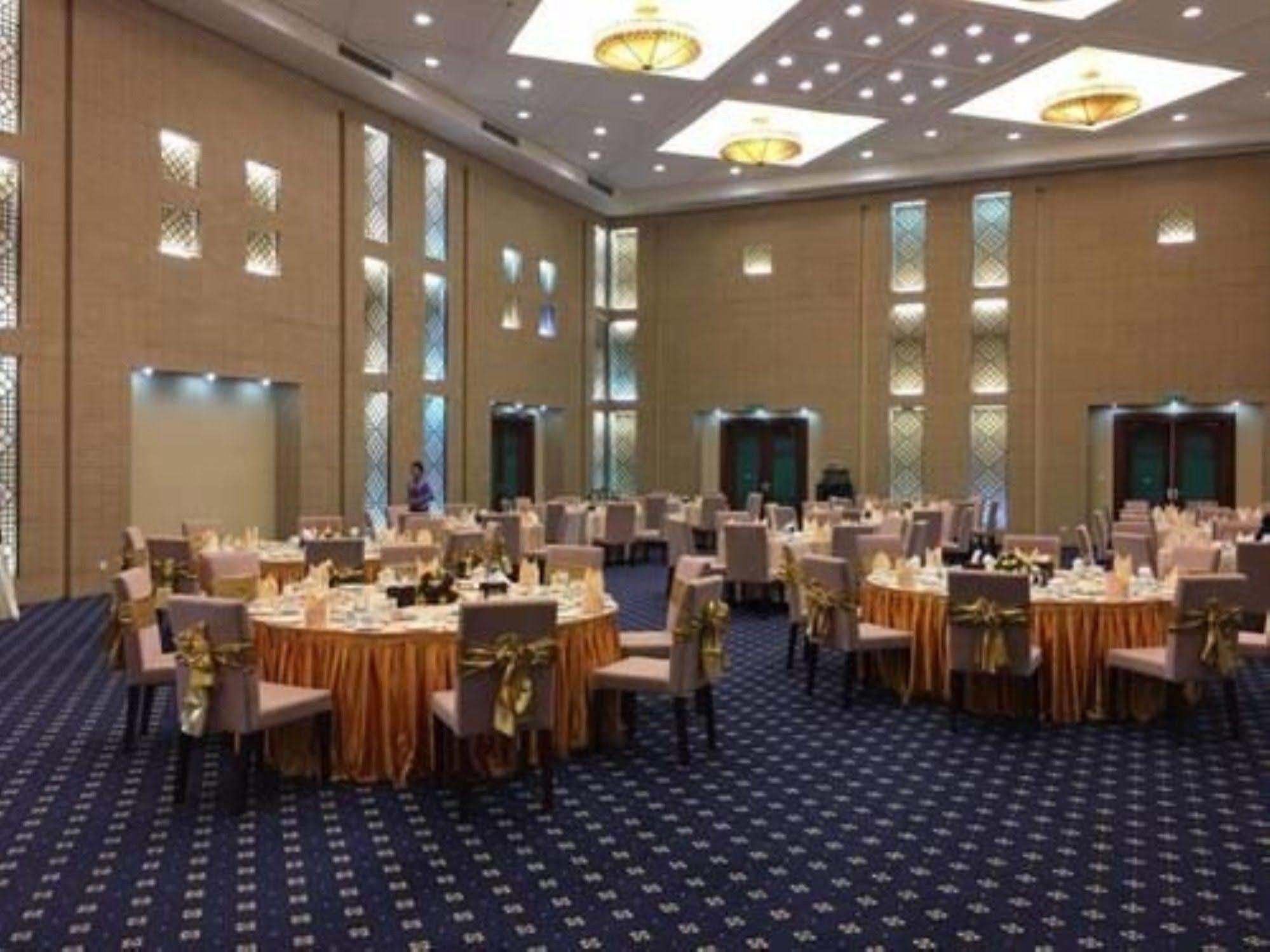 The Hotel Amara Nay Pyi Taw Naypyidaw Dış mekan fotoğraf